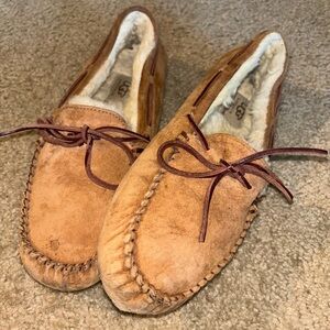 Women’s Ugg Slippers
